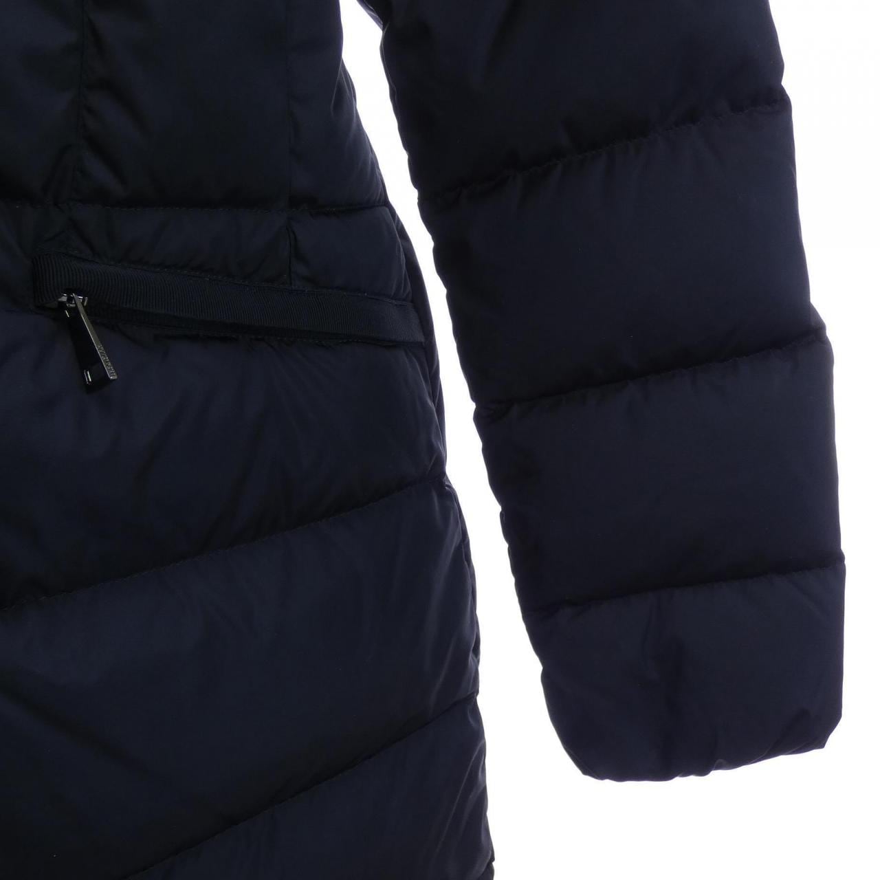 MONCLER AVOCETTE 羽绒服