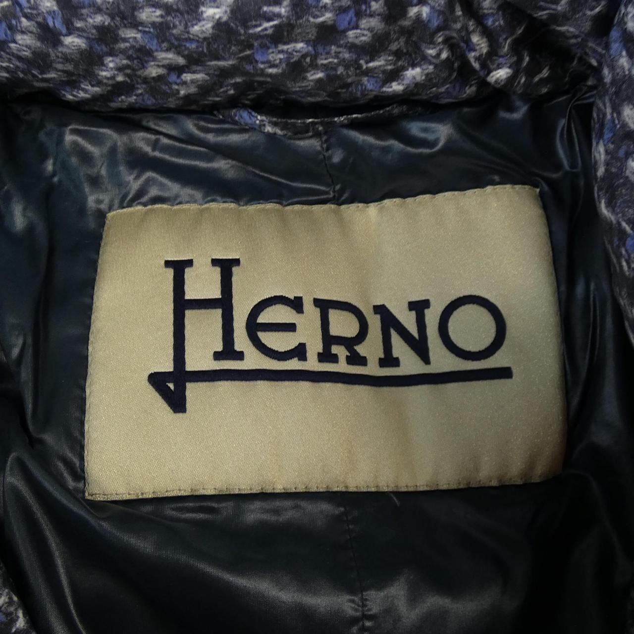Herno羽绒夹克