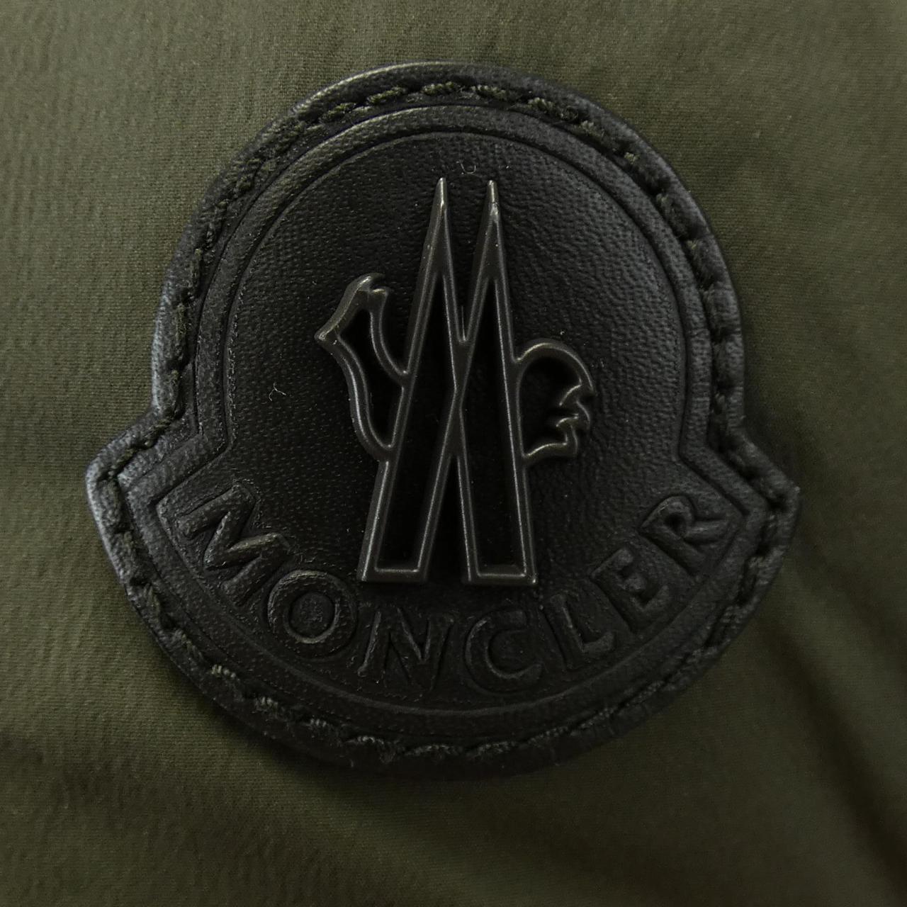 MONCLER蒙克勒羽绒服