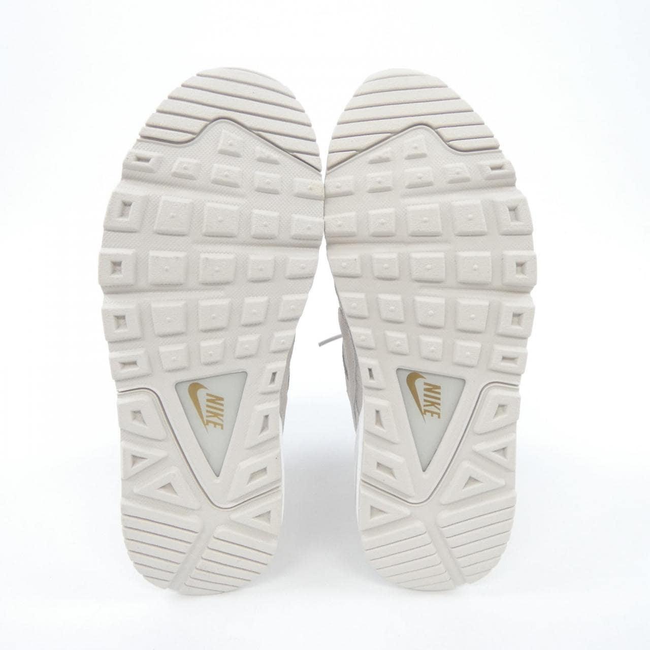 ナイキ NIKE 718896-009 スニーカー