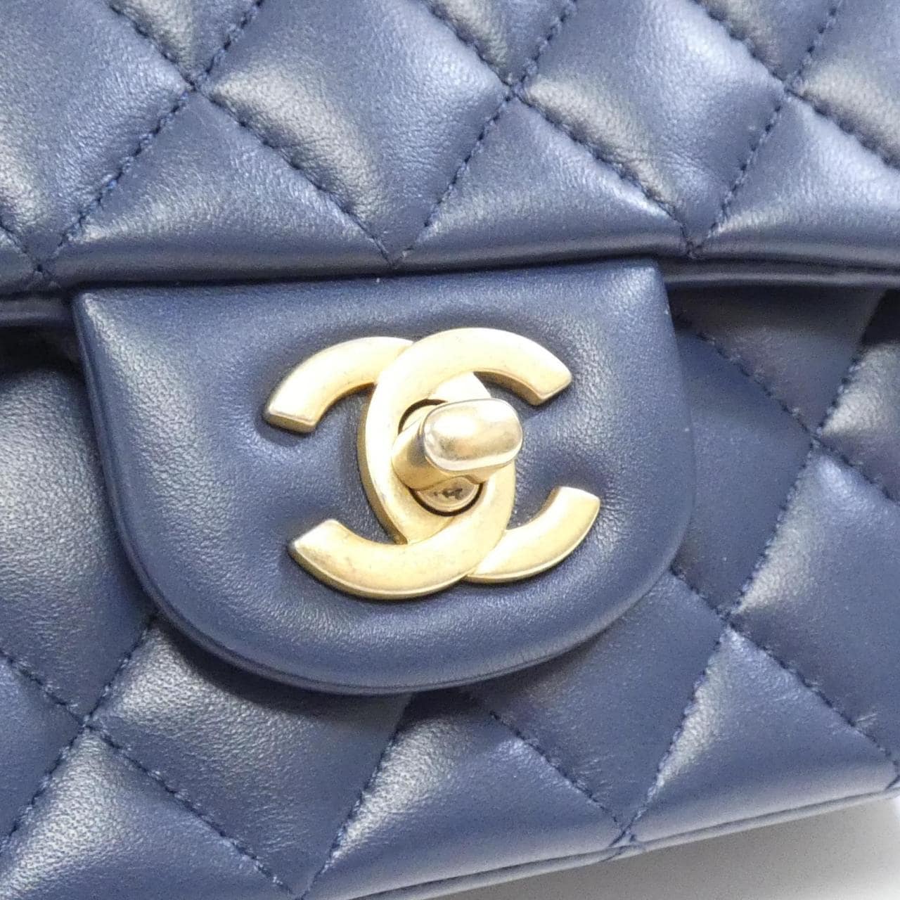 CHANEL AS2431 包