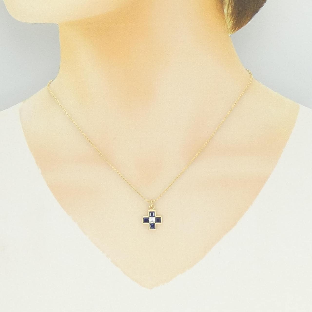 ブルガリ サファイヤ ネックレス