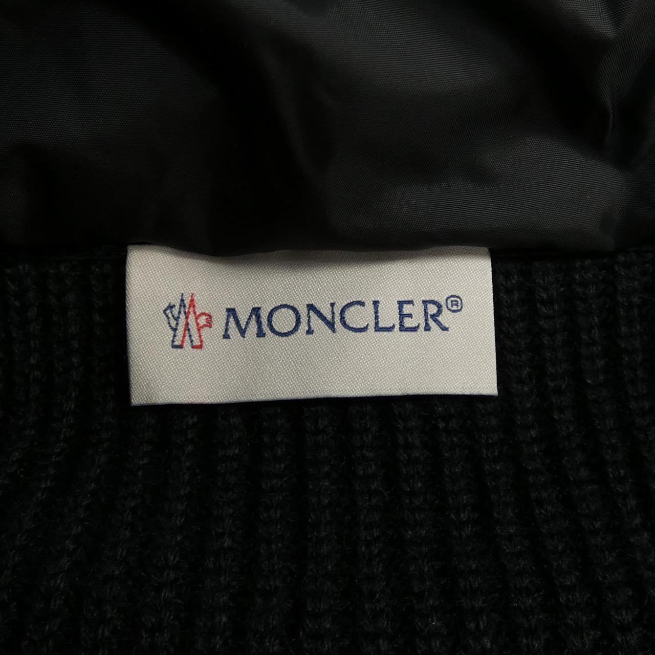 モンクレール MONCLER ダウンジャケット
