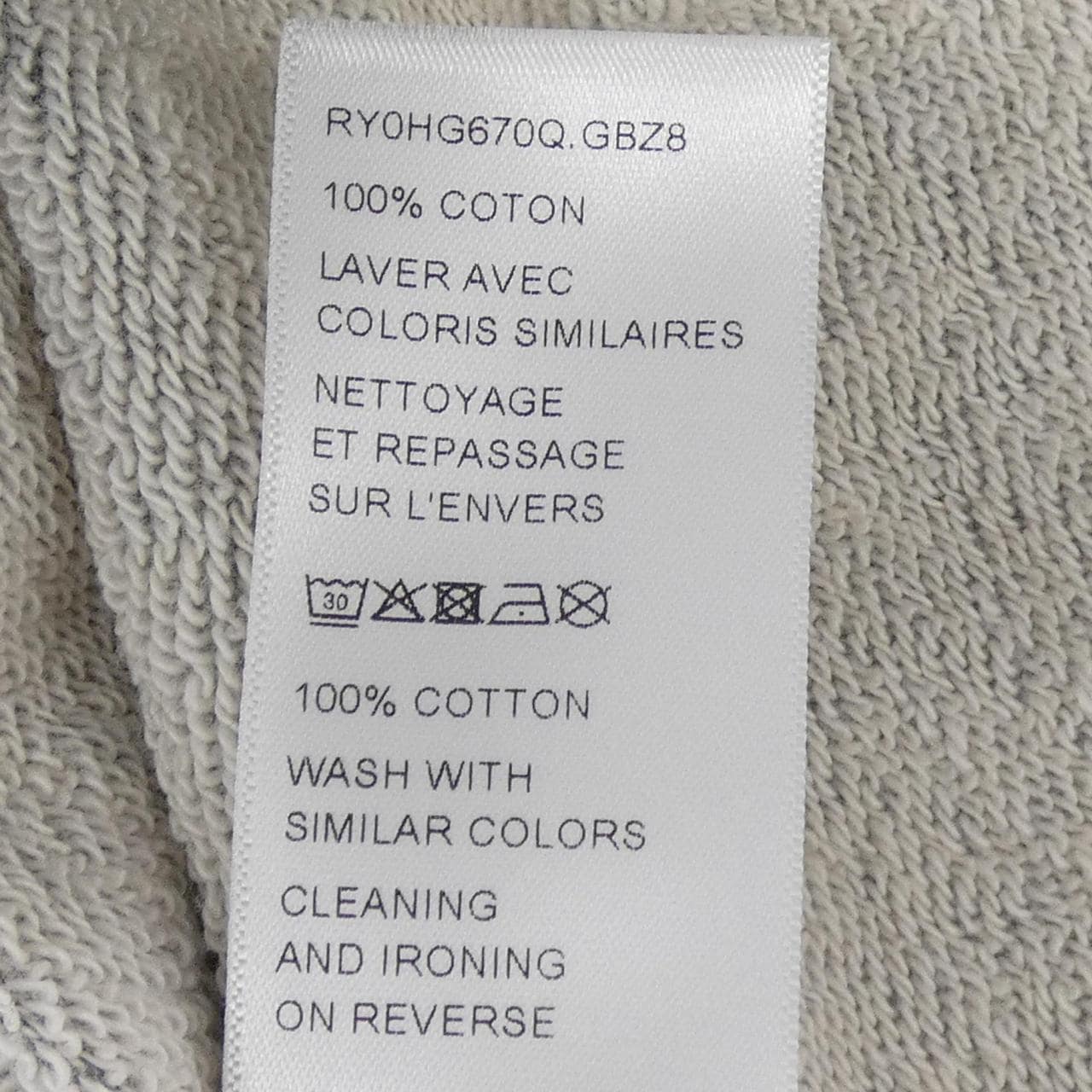 セリーヌ CELINE RY0HG670Q.GBZ8 パーカー