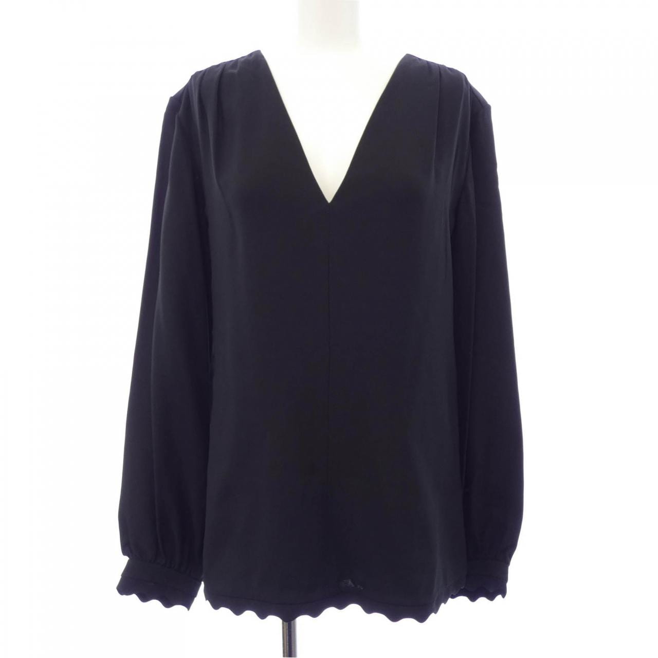 クロエ Chloe . トップス
