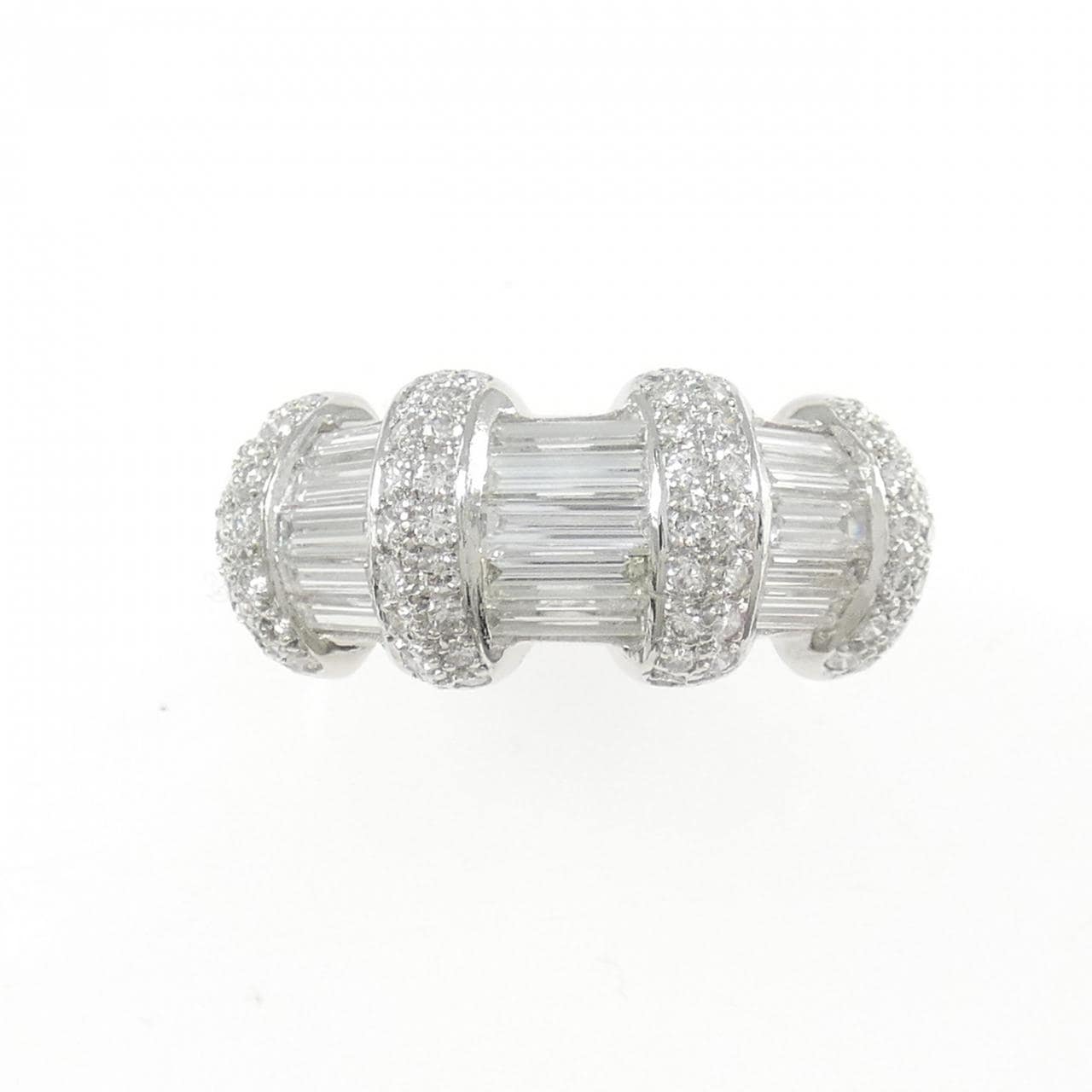 PT900 ダイヤモンド リング 1.97CT