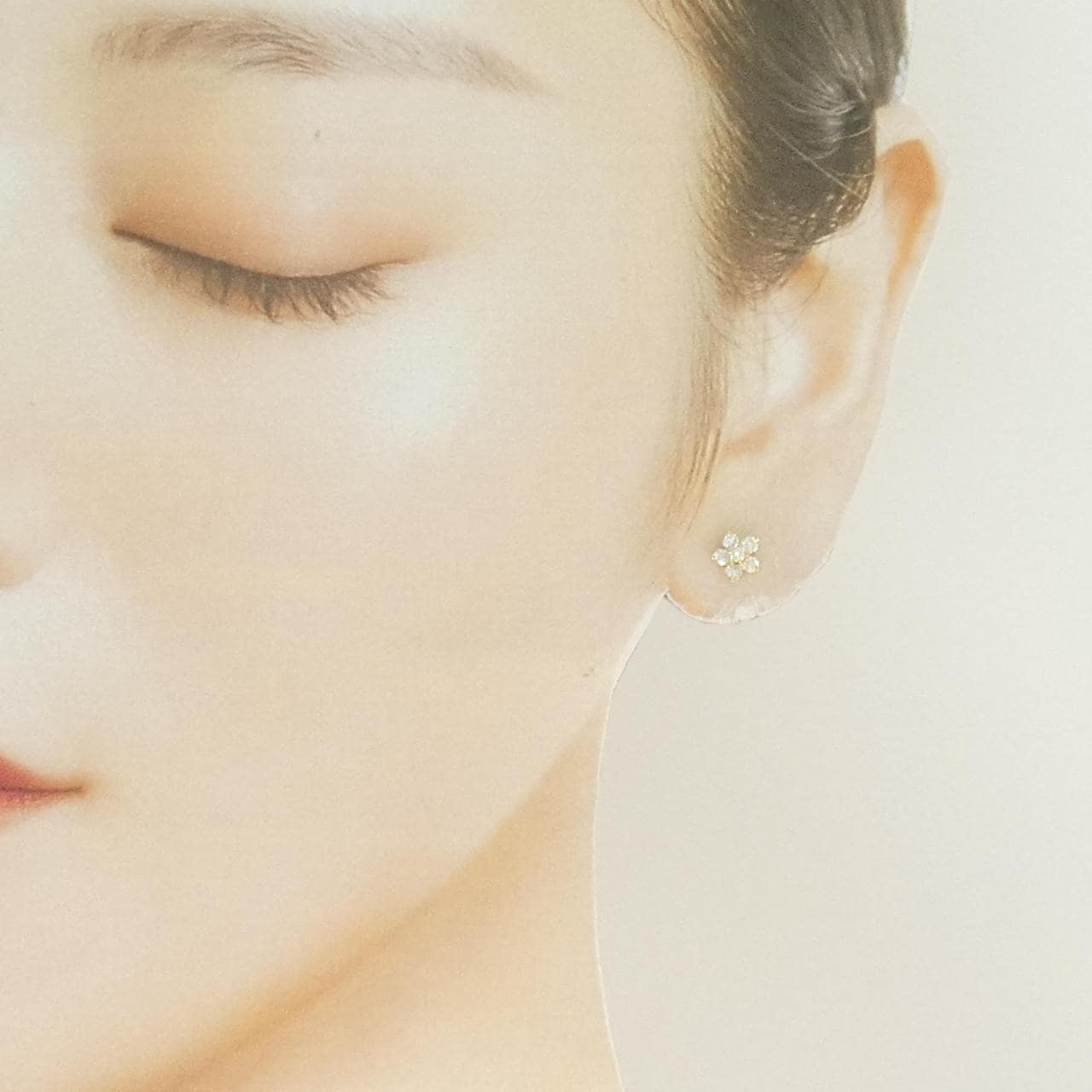 K18YG フラワー ダイヤモンド ピアス 0.40CT