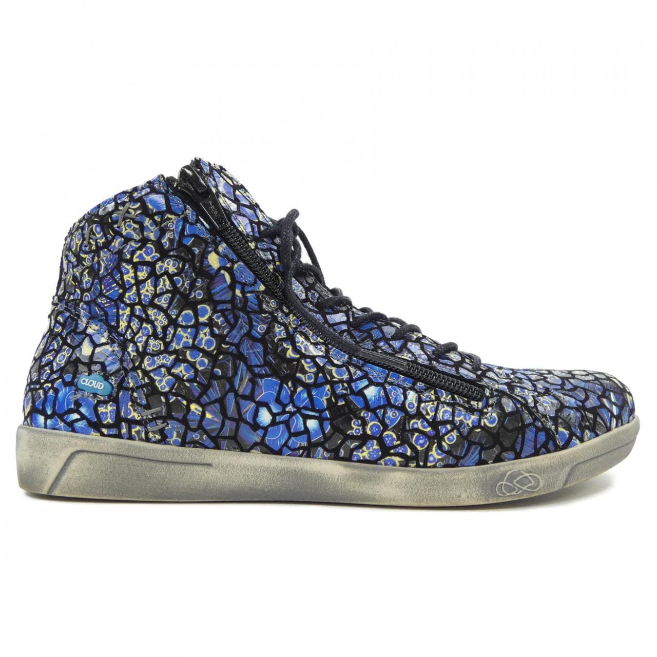 CLOUD スニーカー