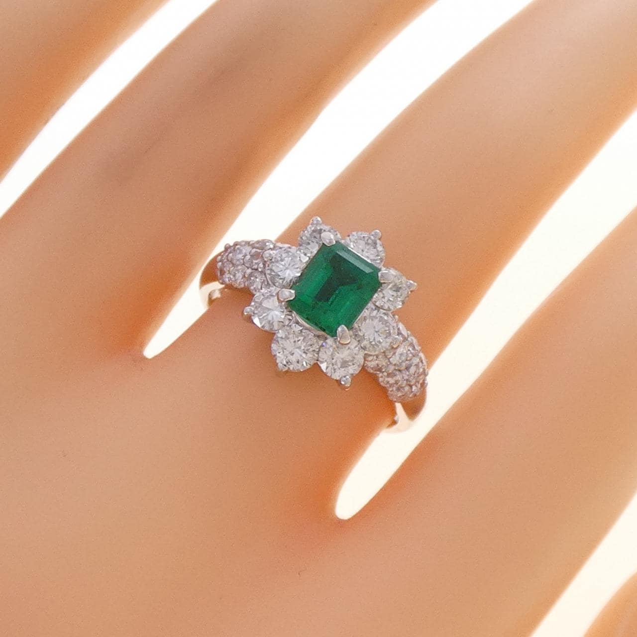 PT900 エメラルド リング 1.03CT コロンビア産