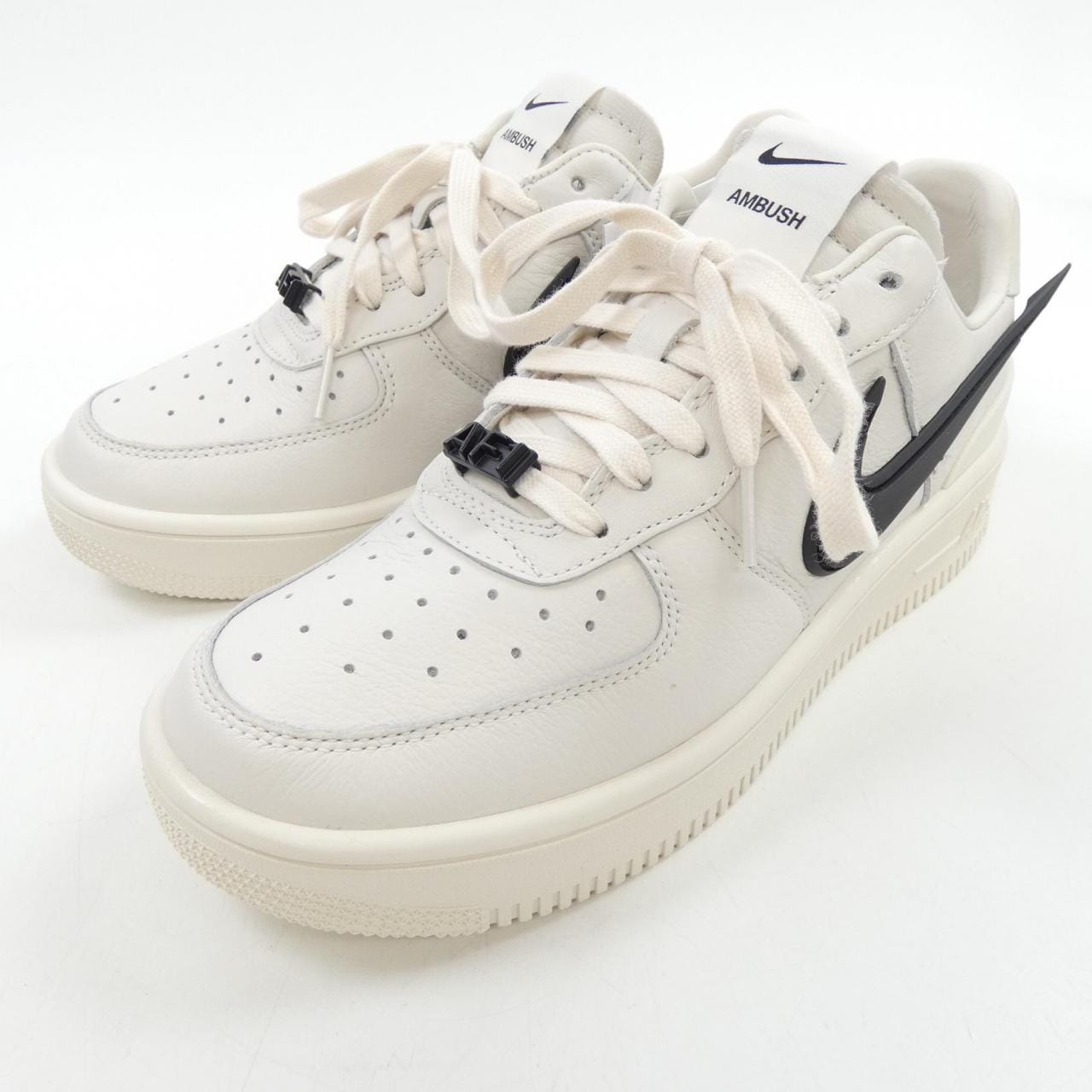 耐克NIKE运动鞋