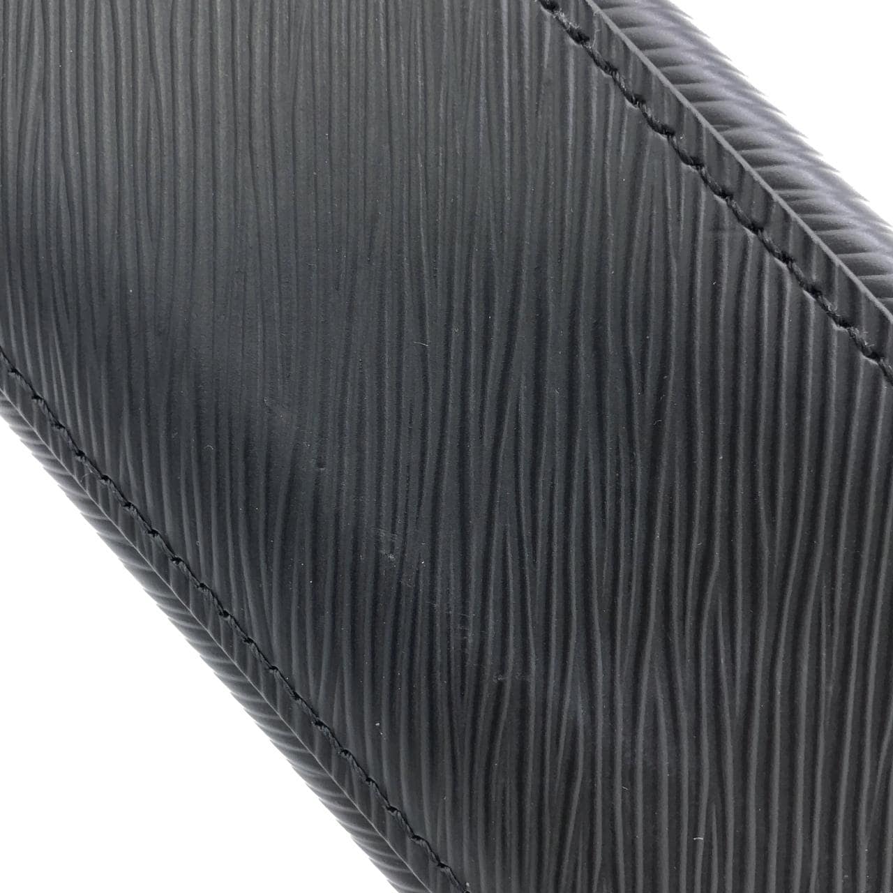 ルイヴィトン エピ マレル M80689 ショルダーバッグ