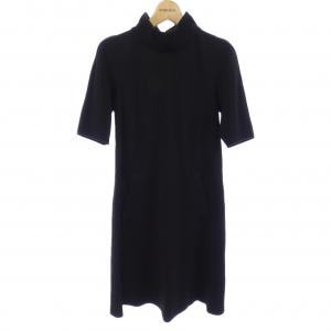 エンポリオアルマーニ EMPORIO ARMANI ワンピース