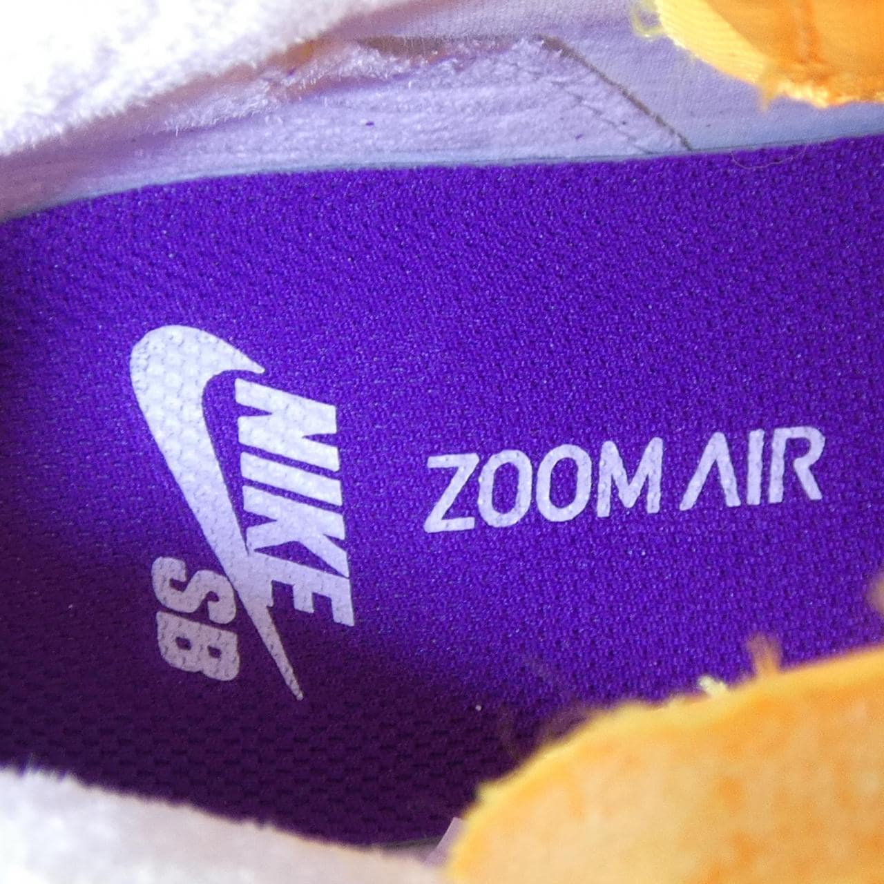 ナイキ NIKE DA2189-100 スニーカー