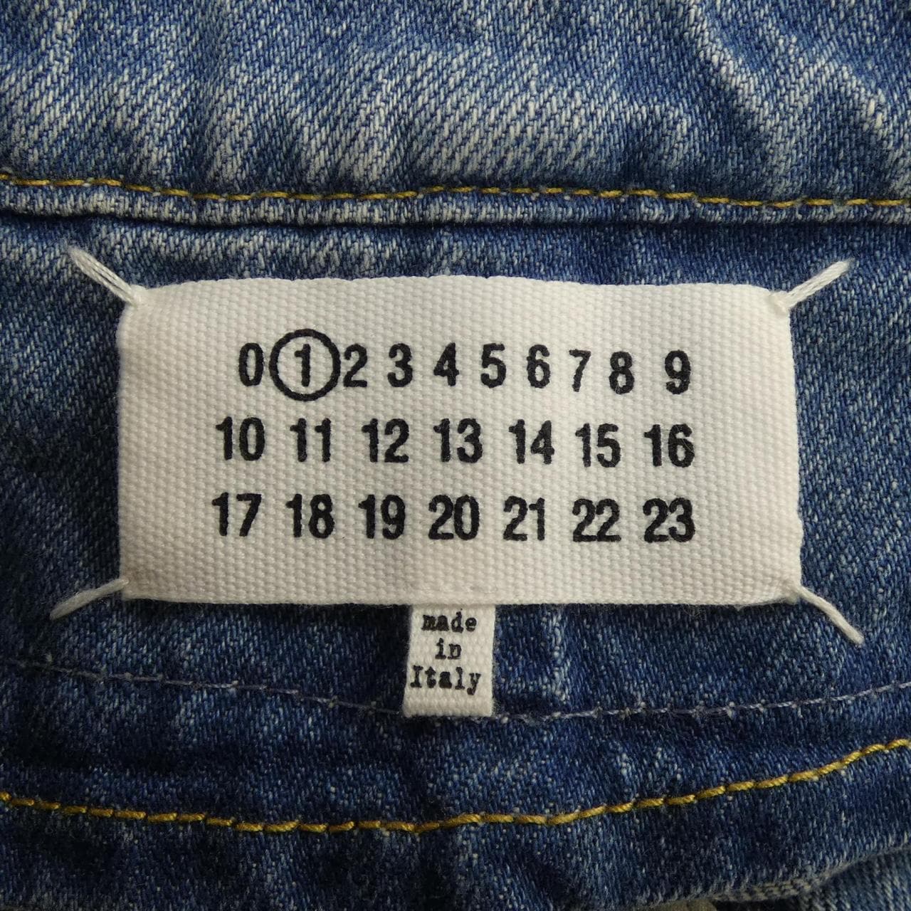 メゾンマルジェラ Maison Margiela ジーンズ