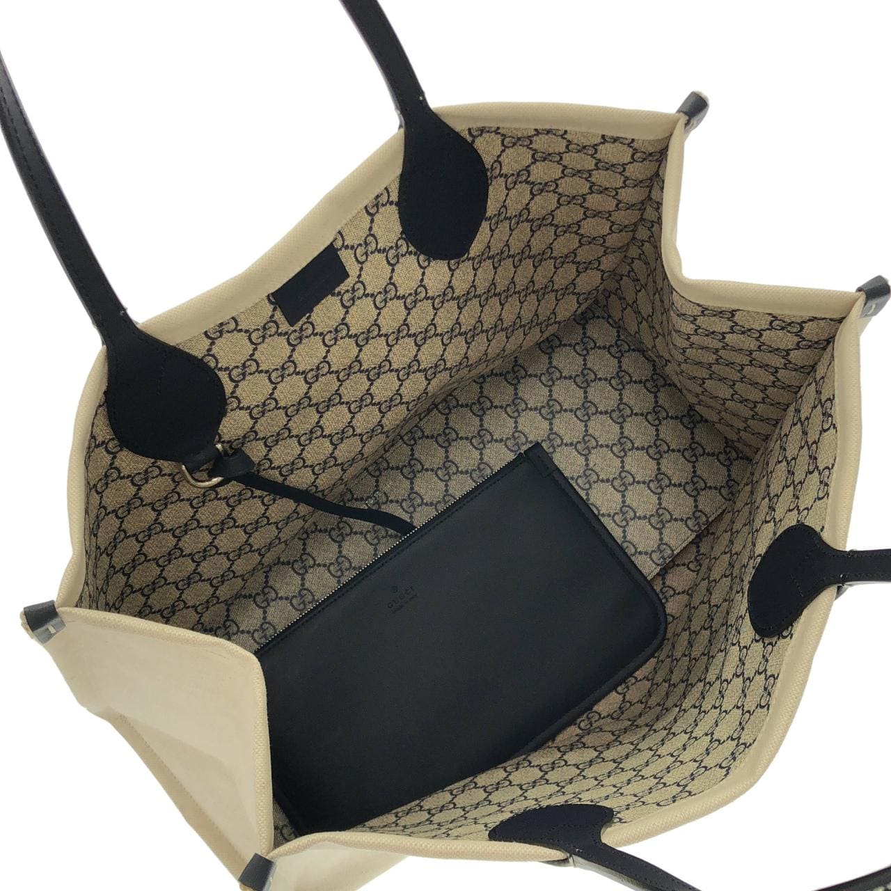 グッチ 772176 FACVW バッグ