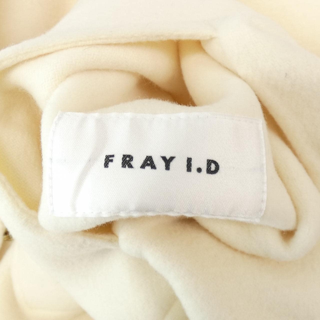 フレイアイディー FRAY I.D コート