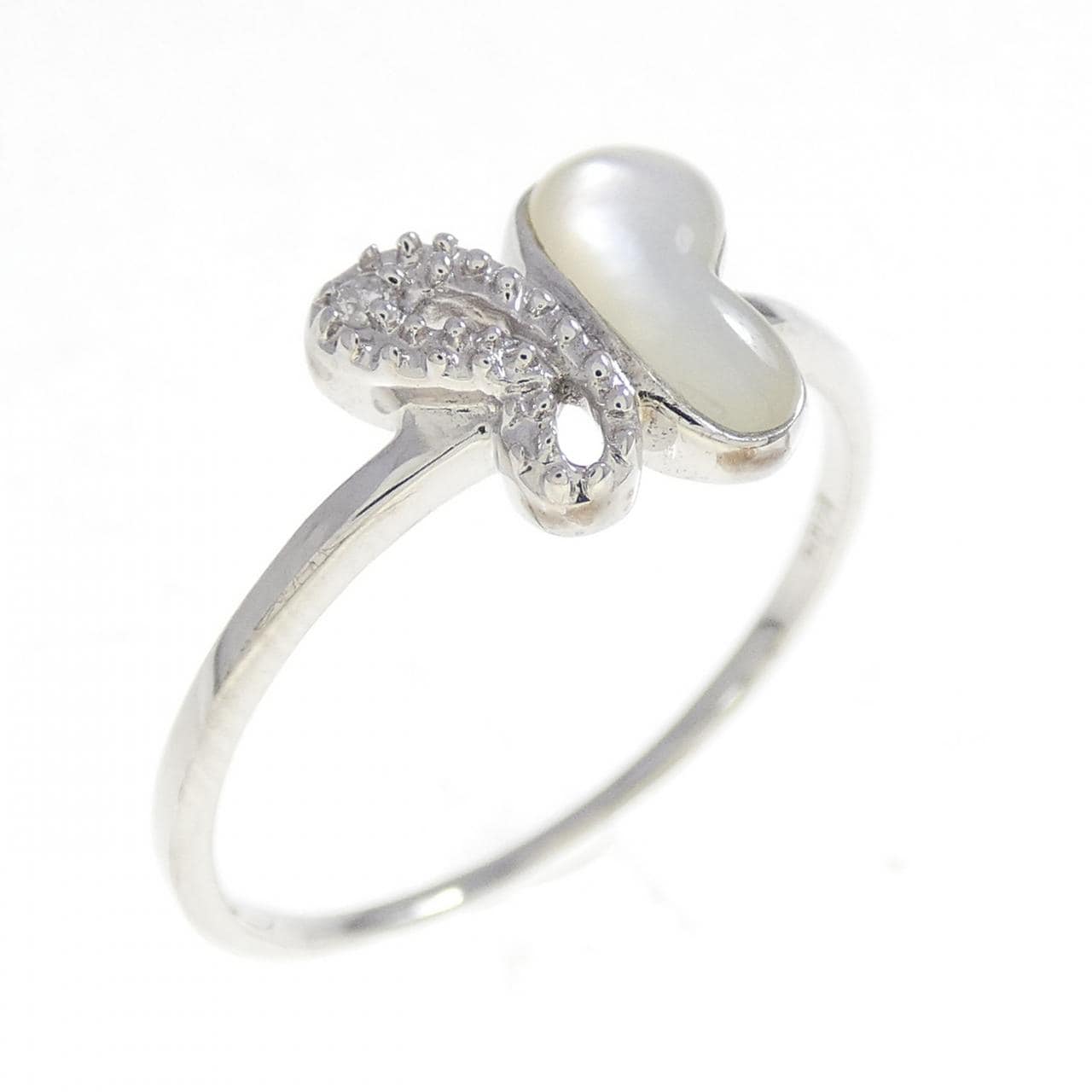 K18WG バタフライ マザーオブパール リング