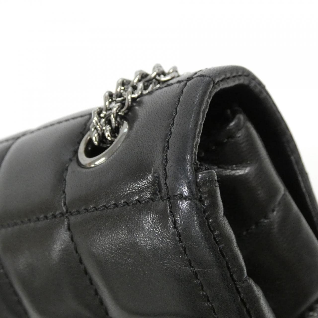 シャネル チョコバー ライン バッグ