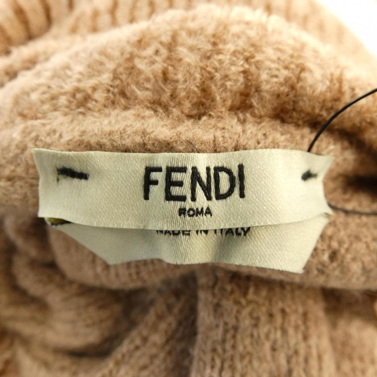 フェンディ FENDI FZY874 A9WF ニット