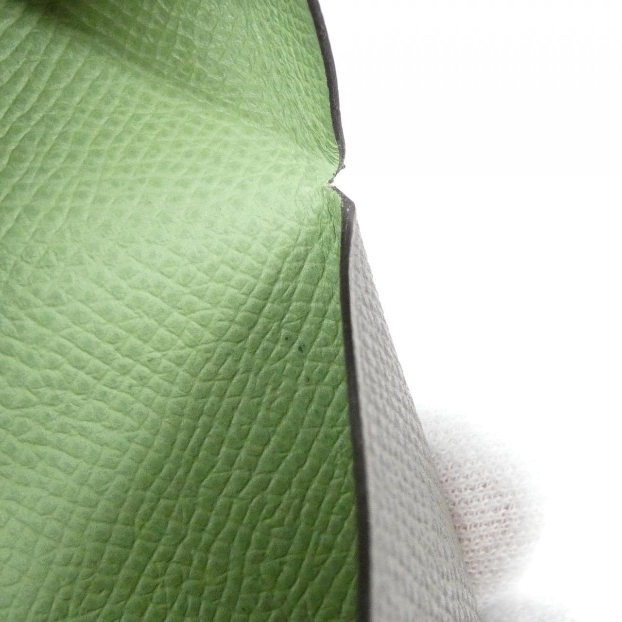 エルメス カルヴィ ヴェルソ 078475CK カードケース