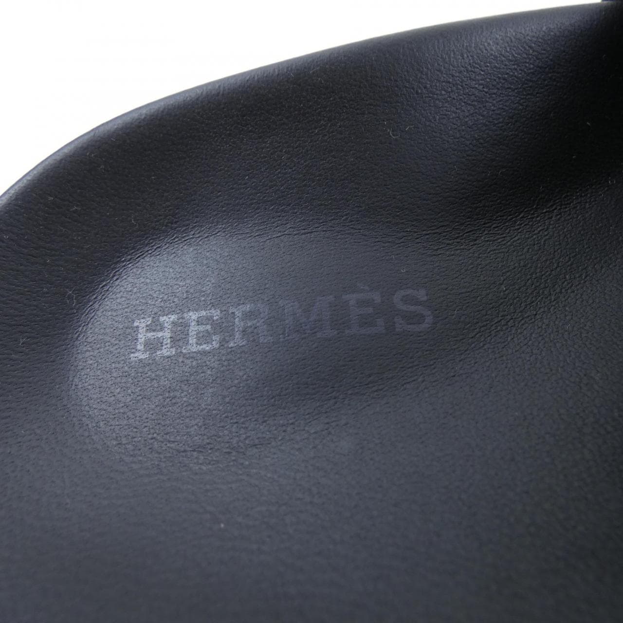 エルメス HERMES アンピール EMPIRE ケリーバックル KELLY BUCKLE 221074Z サンダル