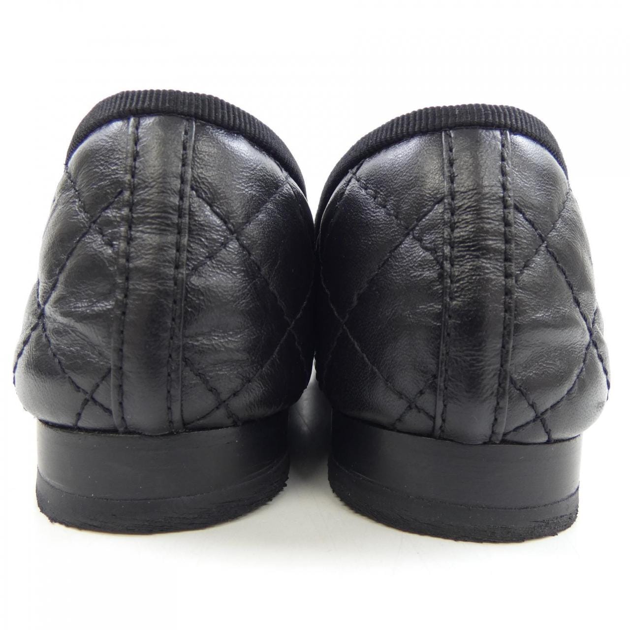 シャネル CHANEL フラットシューズ