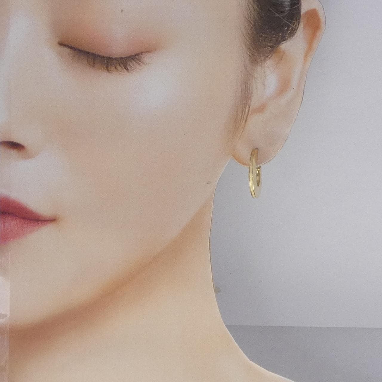 ウノアエレ 750YG ピアス