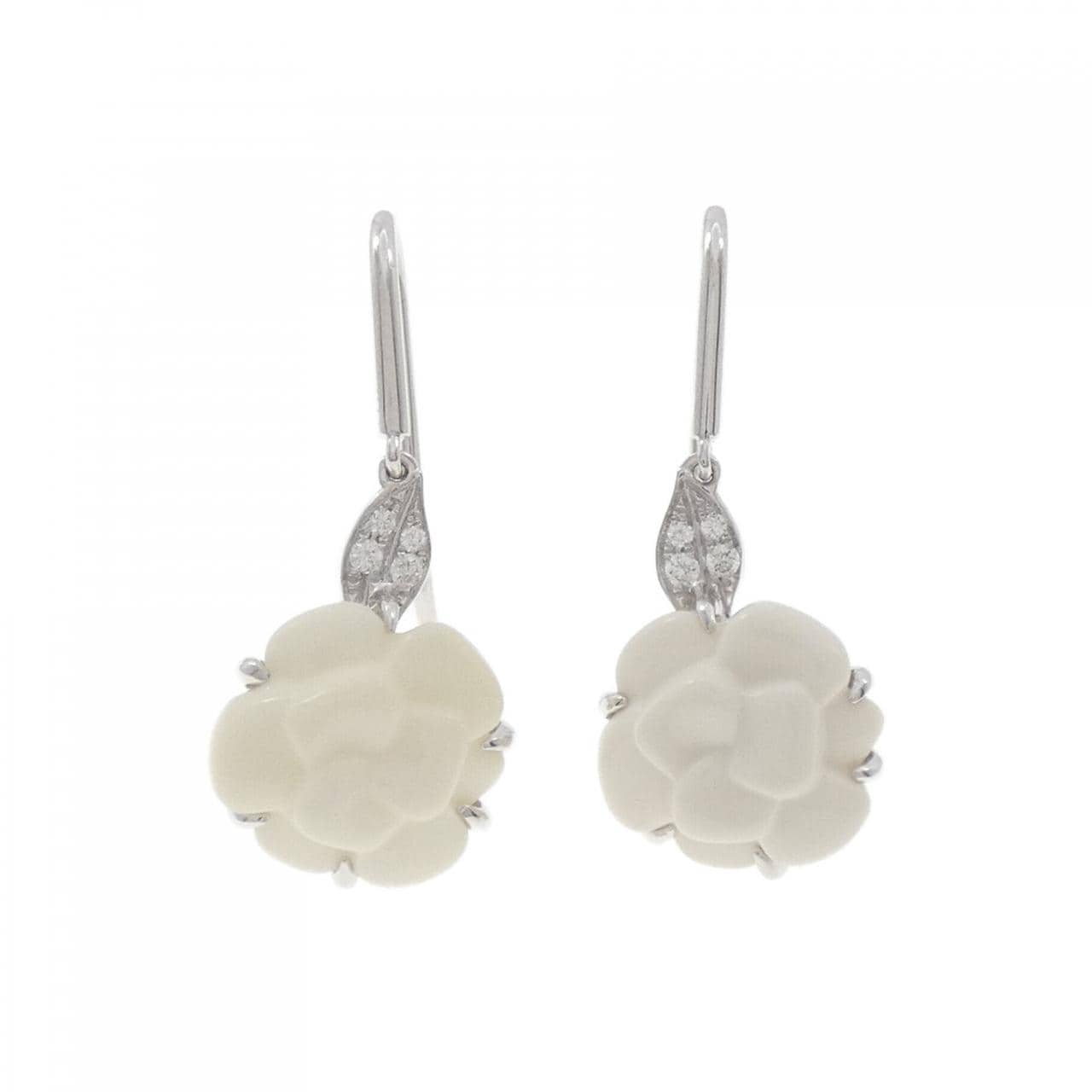 シャネル カメリア ピアス