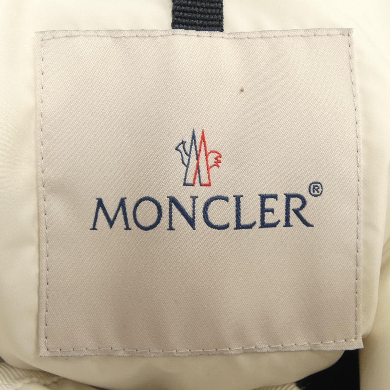 モンクレール MONCLER LOCUSTELLE ダウンジャケット
