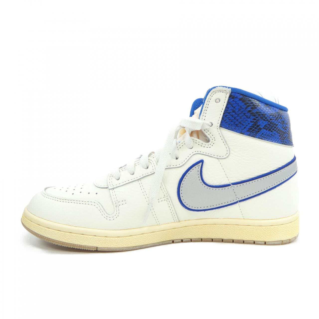 ナイキ NIKE FN8675-104 スニーカー