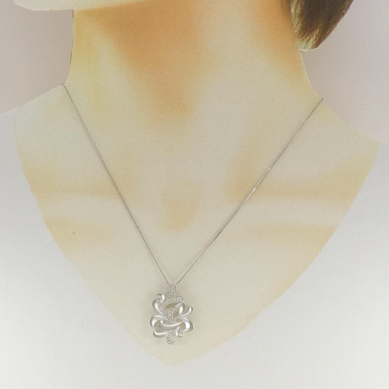 K18WG ダイヤモンド ネックレス 0.16CT