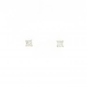 PT850/PT900 ダイヤモンド ピアス 0.22CT