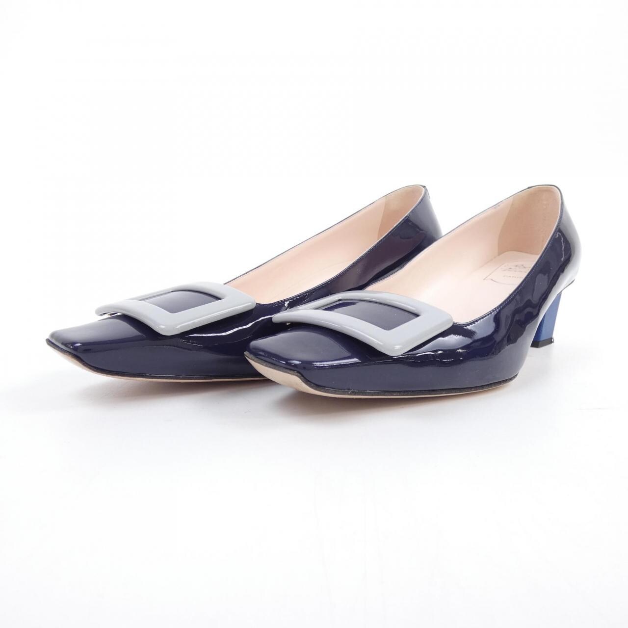 ロジェヴィヴィエ ROGER VIVIER パンプス