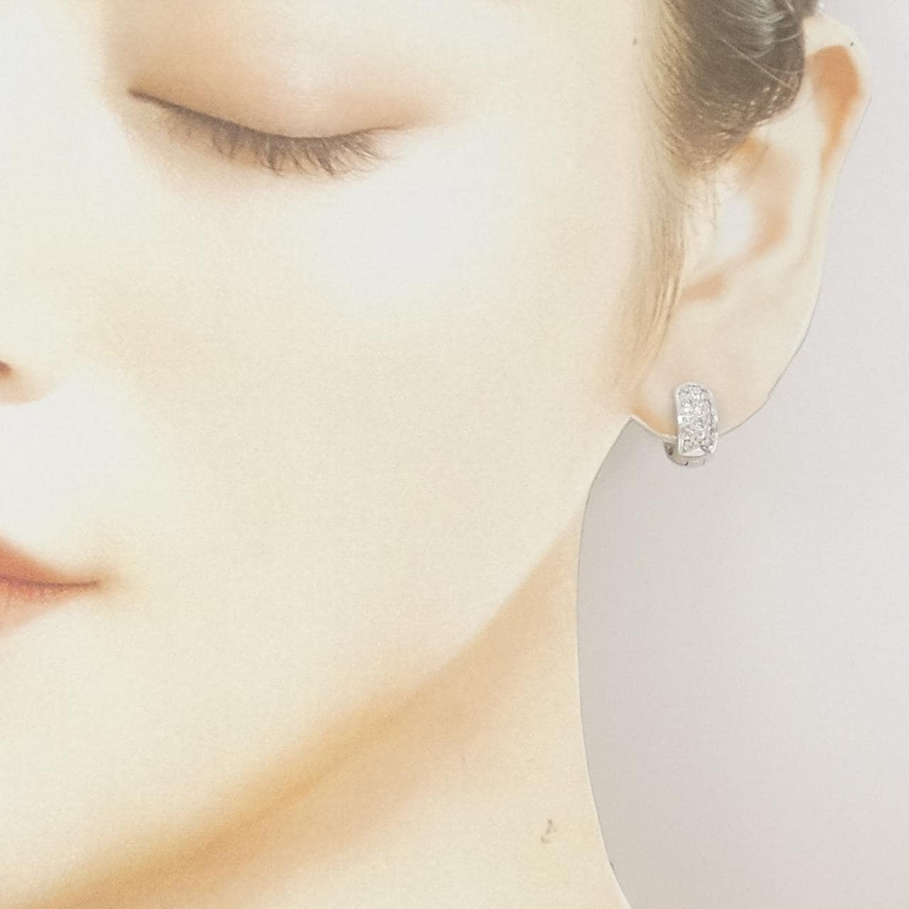 K18WG ダイヤモンド ピアス 0.30CT