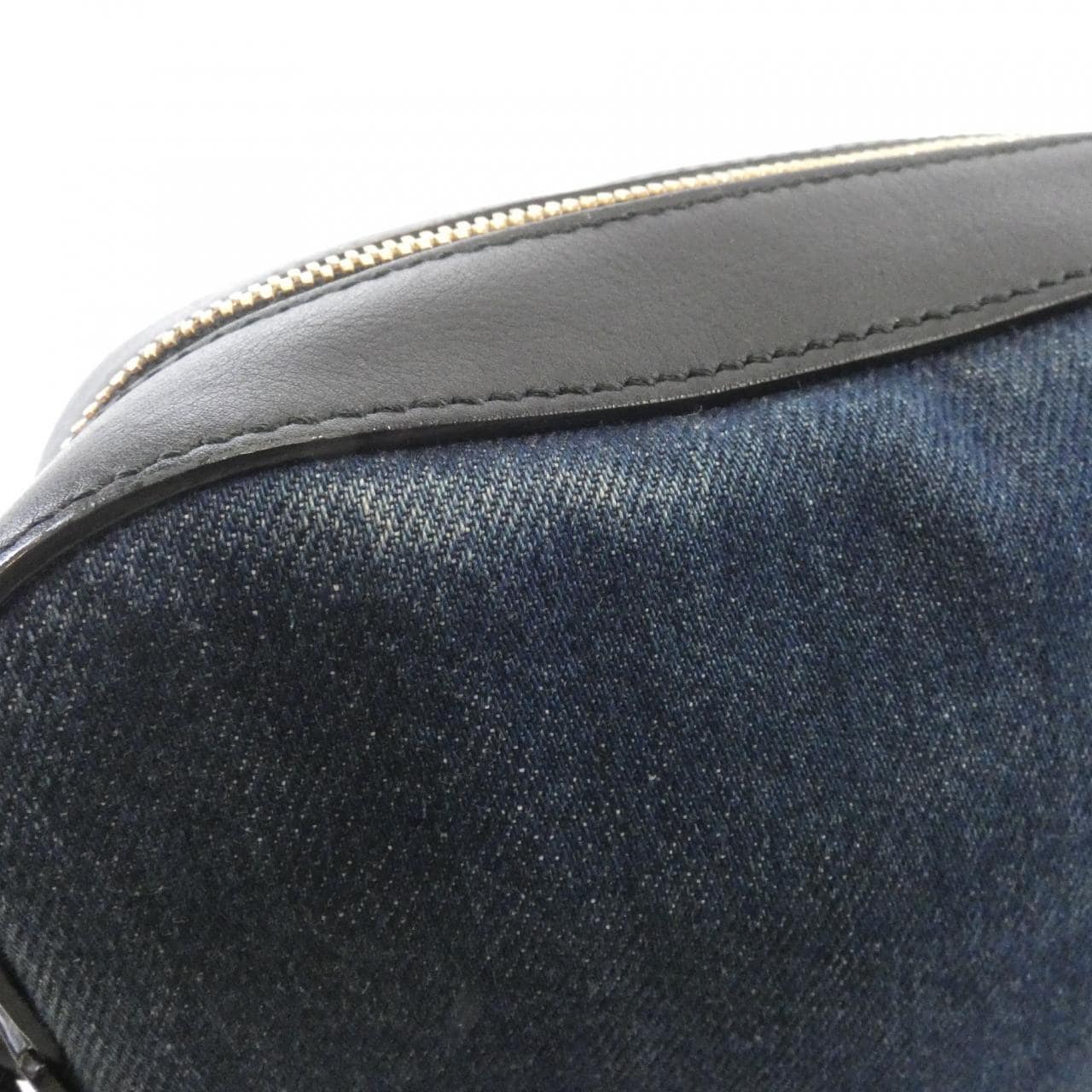 グッチ 456547 K7YAG ショルダーバッグ