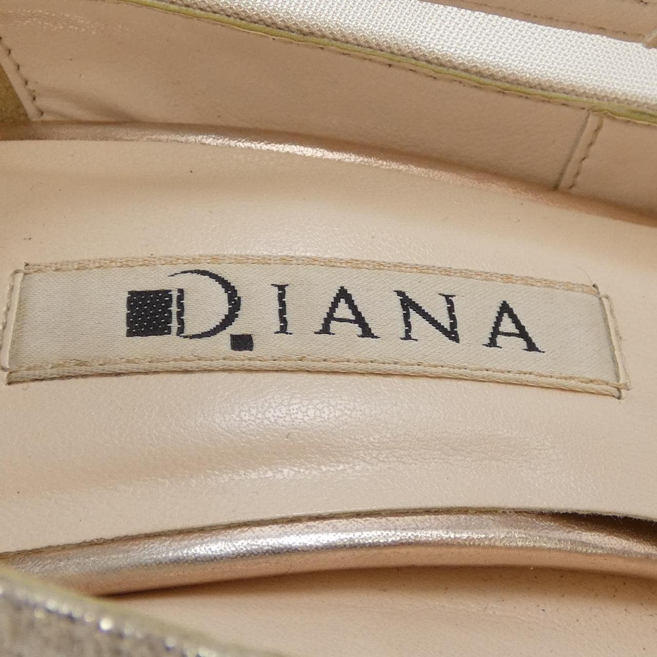 ダイアナ DIANA パンプス