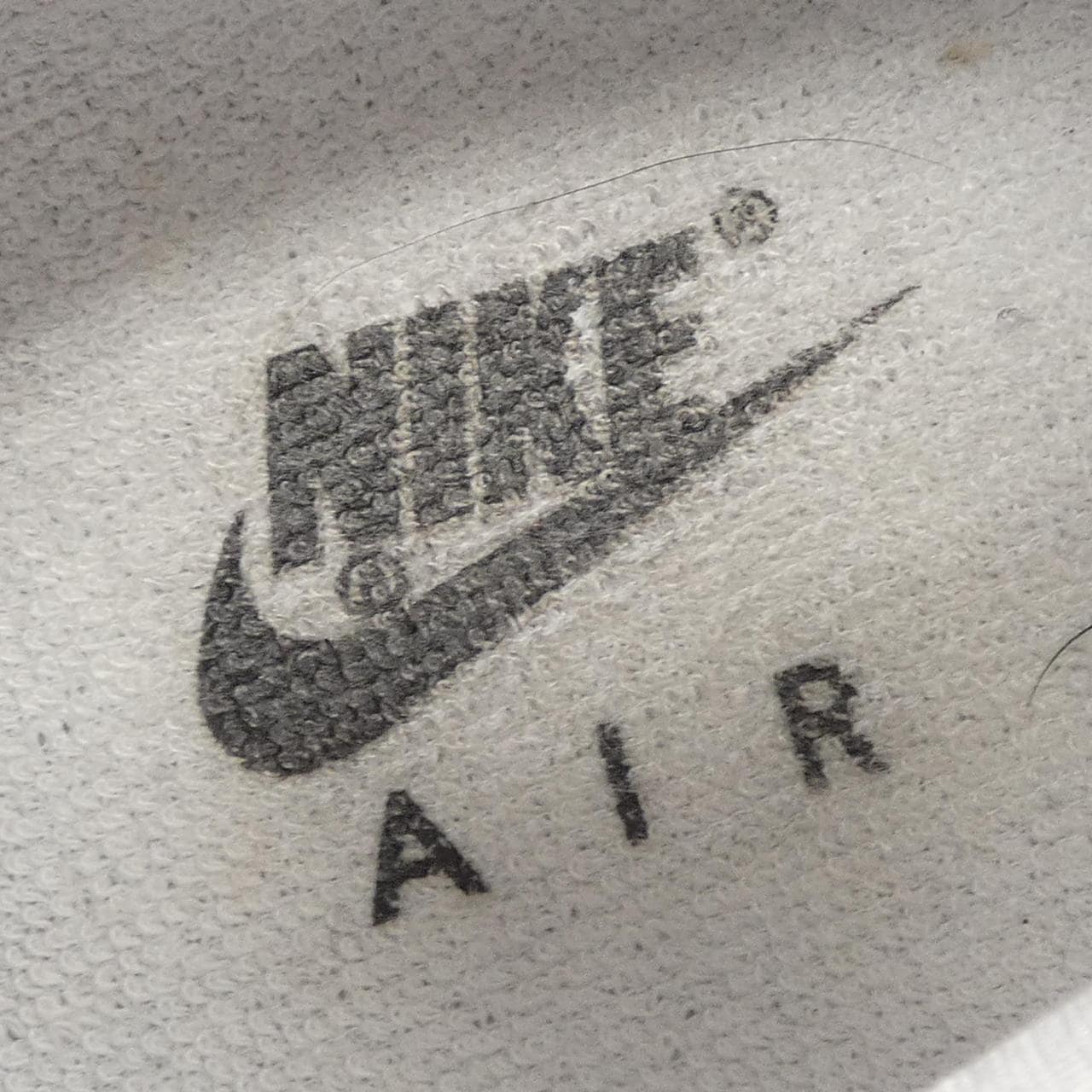 ナイキ NIKE 845053-104 スニーカー