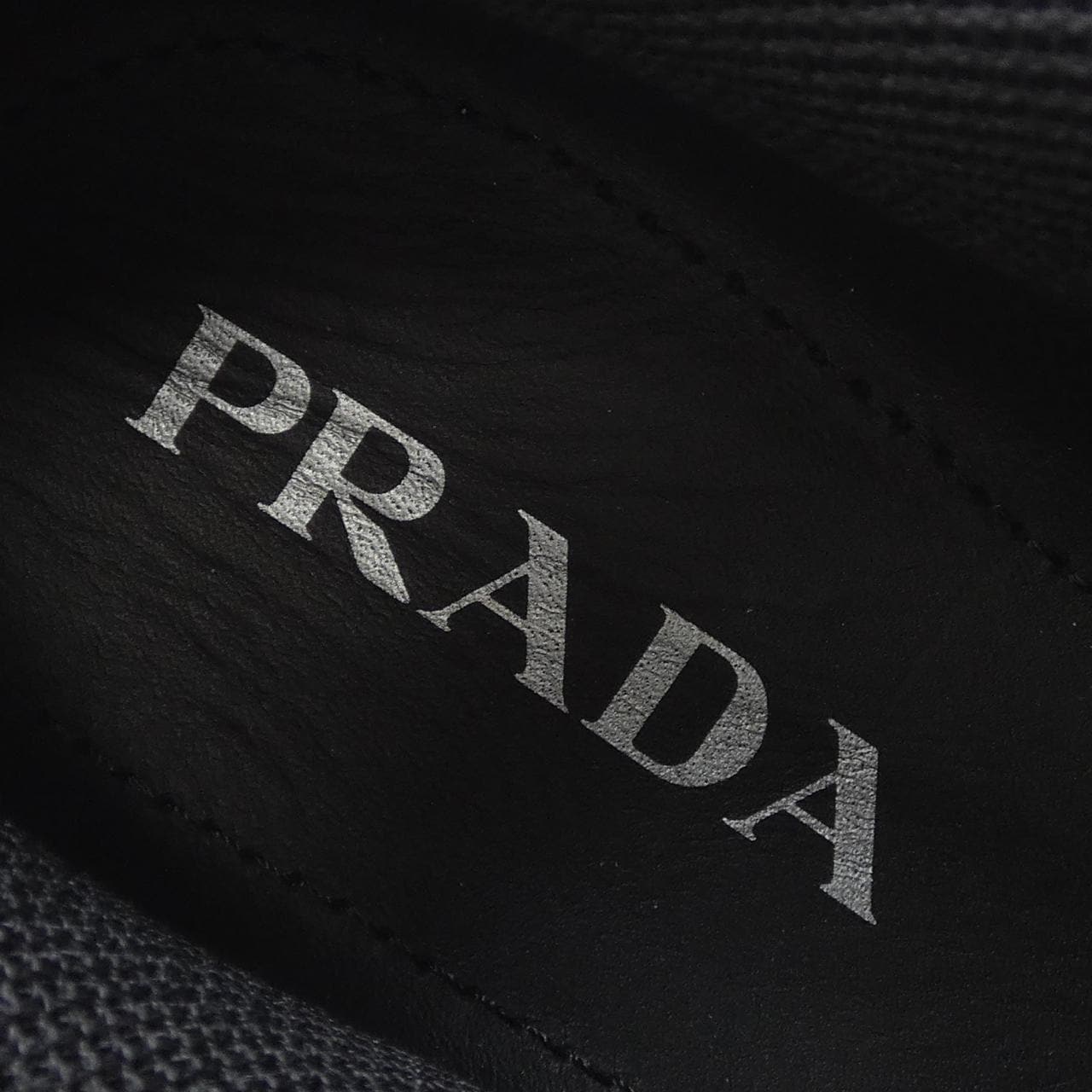 プラダ PRADA 2EE375 スニーカー