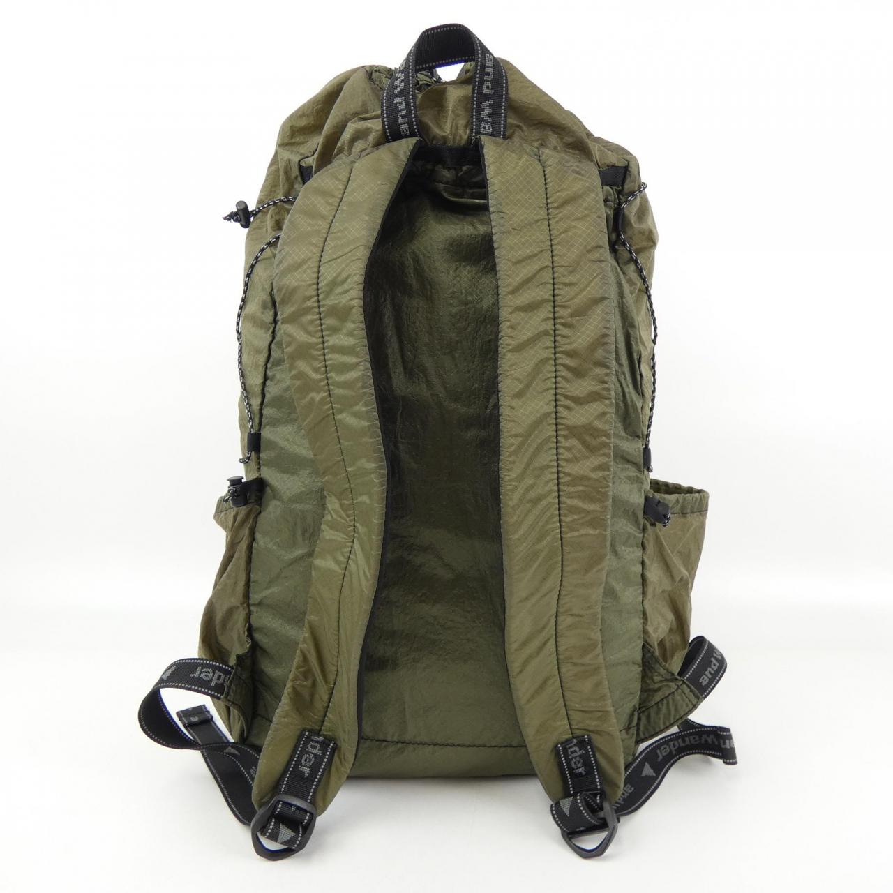 Under and wander BACKPACK