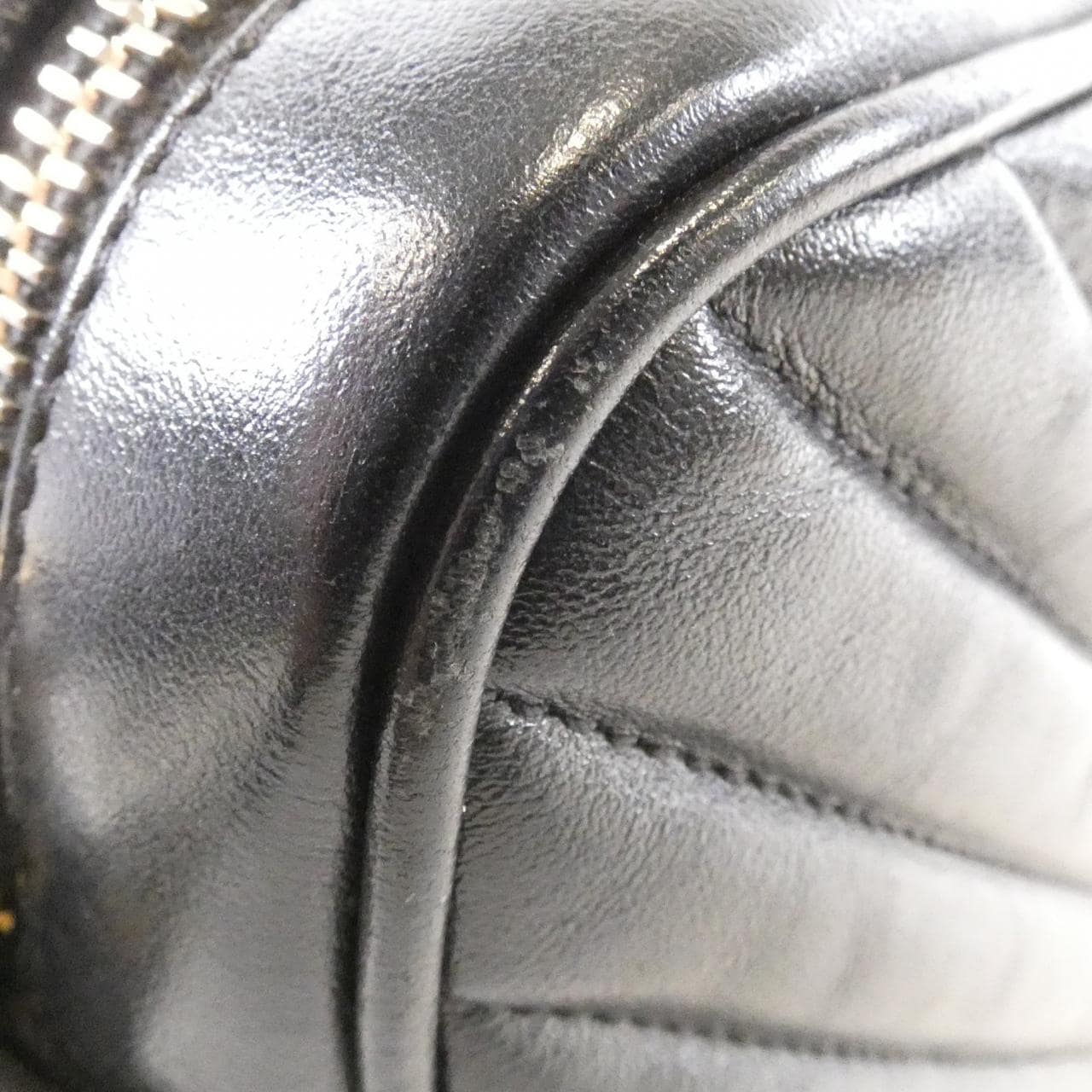 サンローラン ルー 574494 DV707 ショルダーバッグ