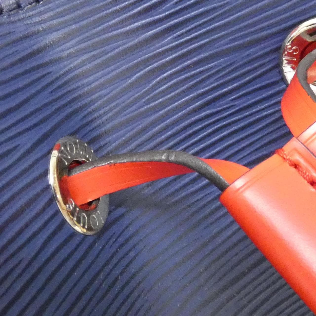 ルイヴィトン エピ ネオ ノエ M54367 ショルダーバッグ