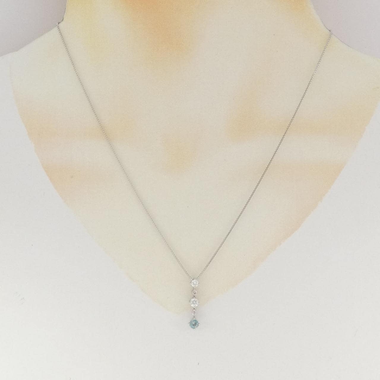 PT900/PT850 グランディディエライト ネックレス 0.25CT