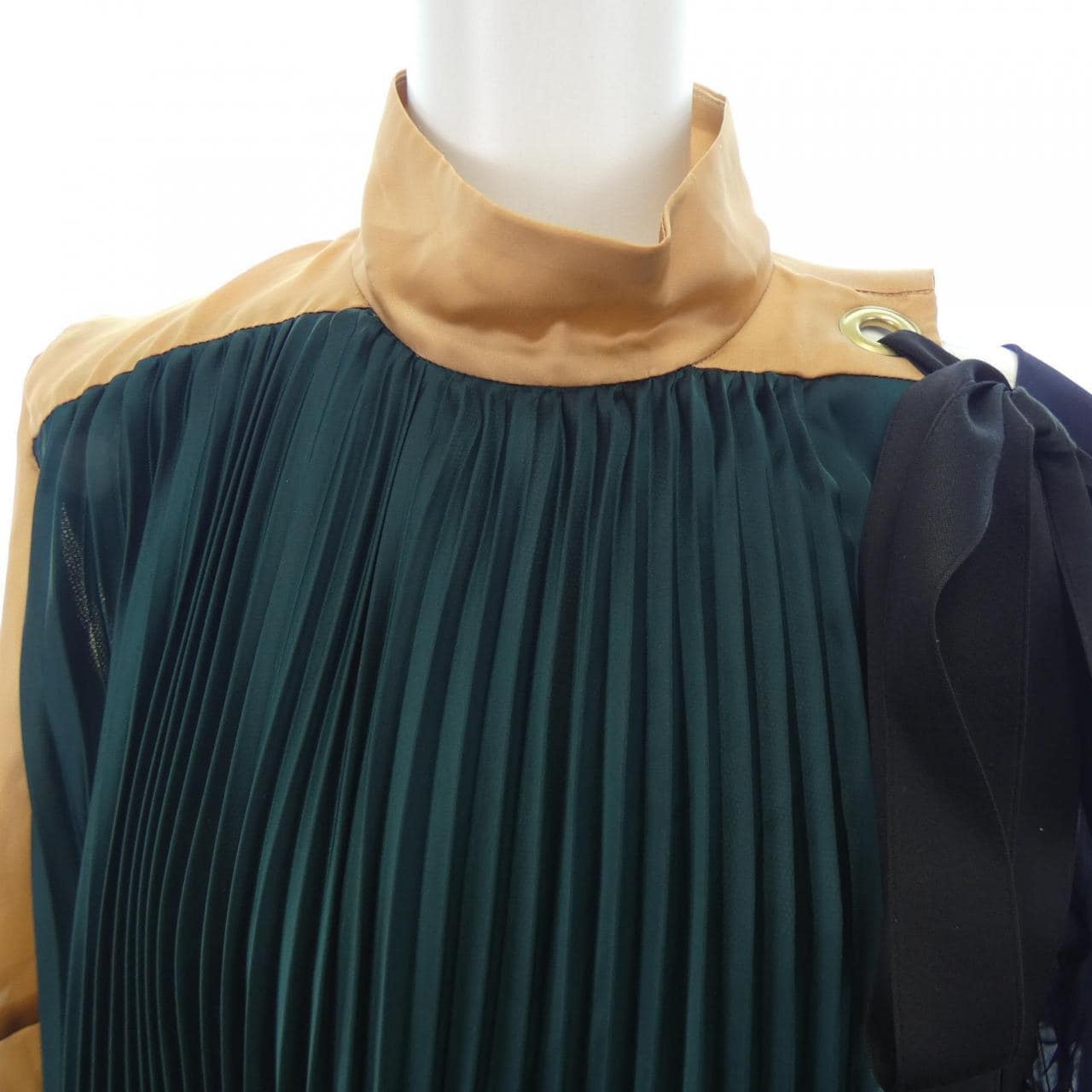 Sakai SACAI top