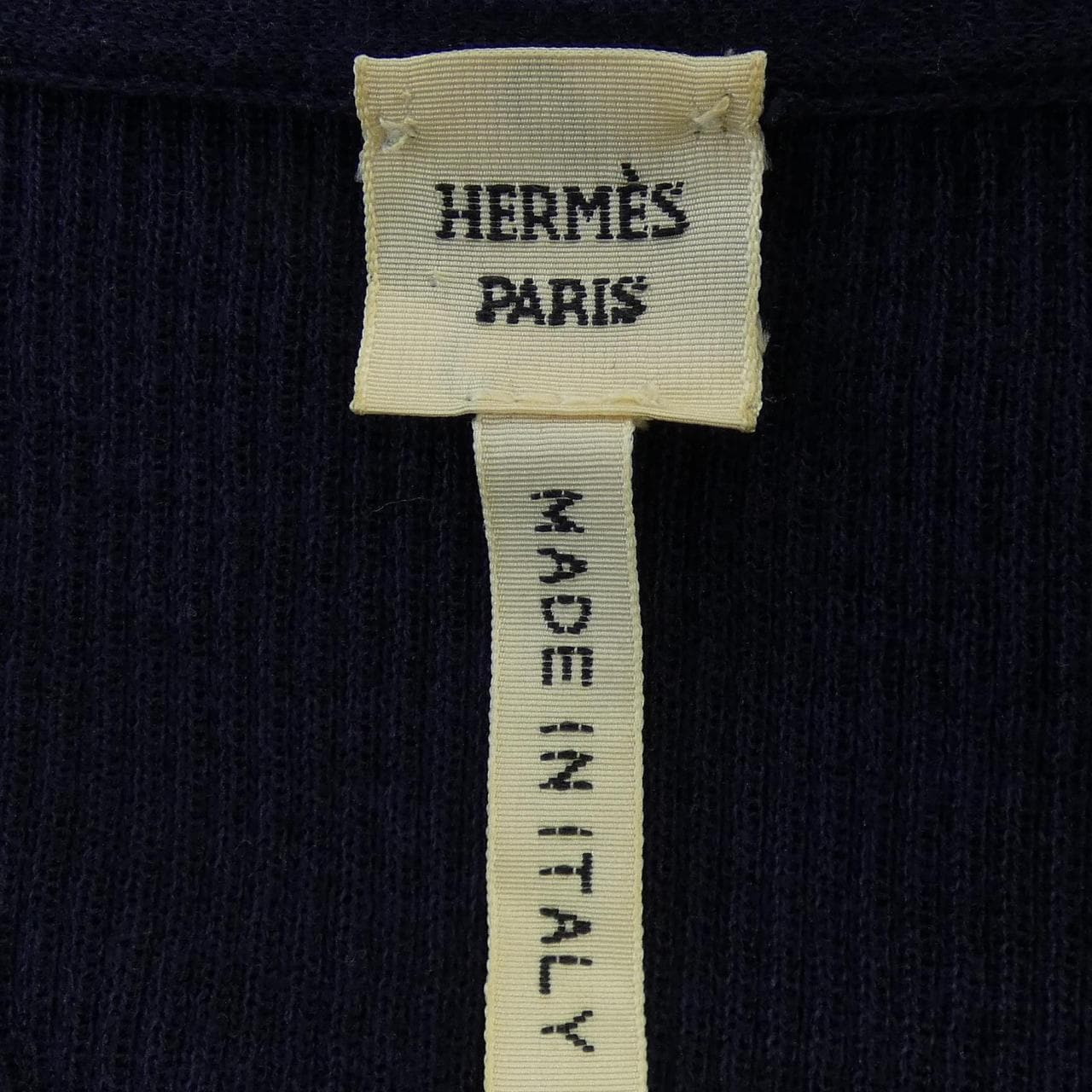 エルメス HERMES sw010. トップス