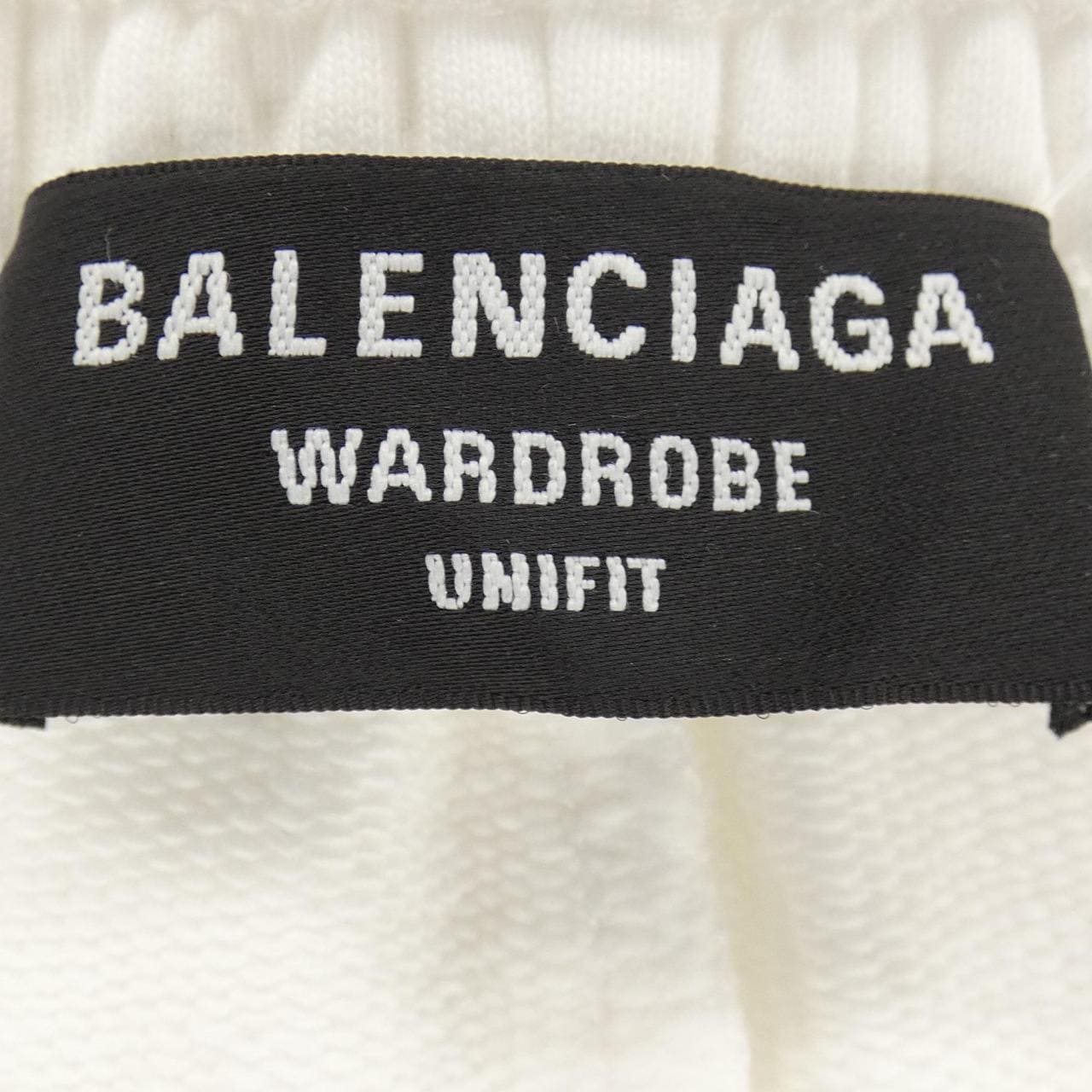 バレンシアガ BALENCIAGA WARDROBE 674591 TMVF5 UNISEX ショートパンツ