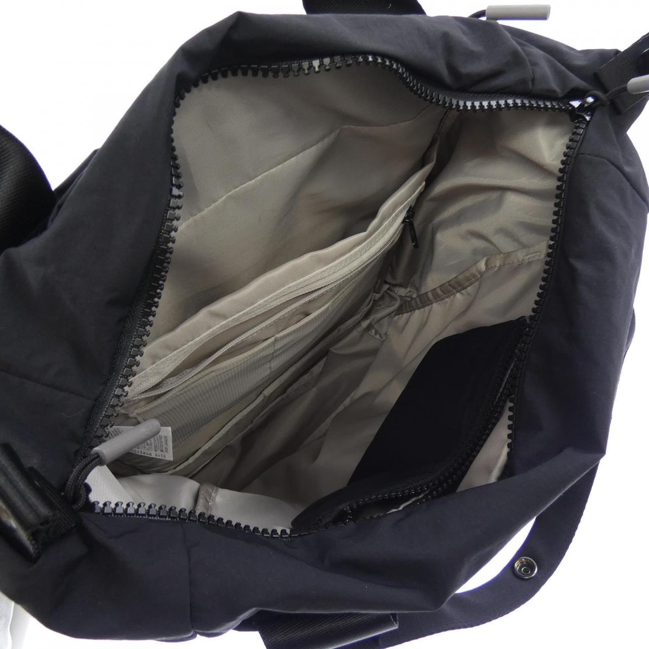 ザノースフェイス THE NORTH FACE NMW82352 BACKPACK