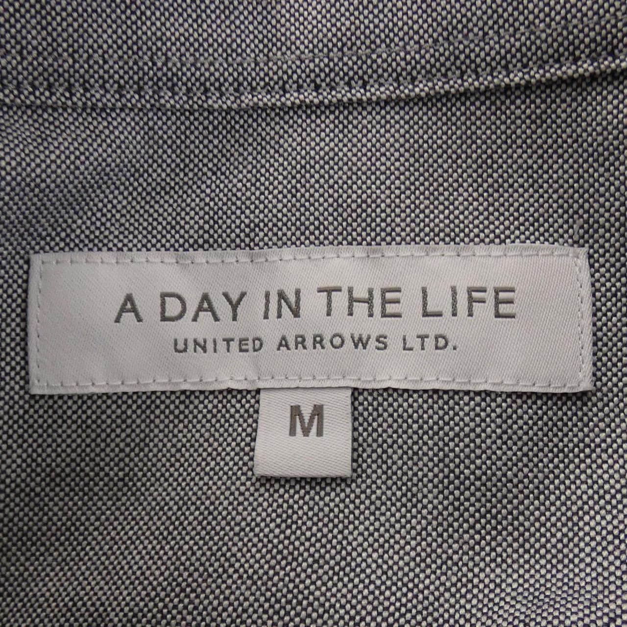 アデイインザライフ A DAY IN THE LIFE S／Sシャツ