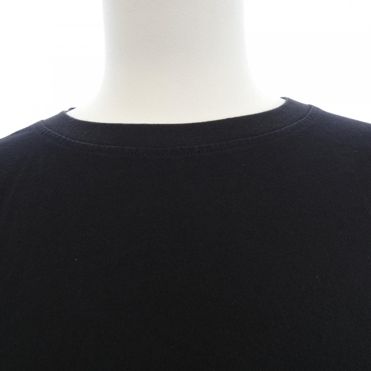 BLVCK PARIS Tシャツ
