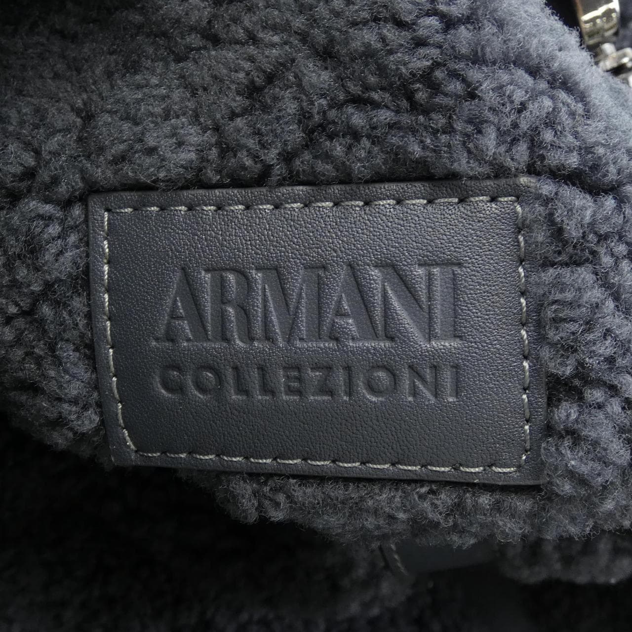 ARMANI collezioni系列包袋