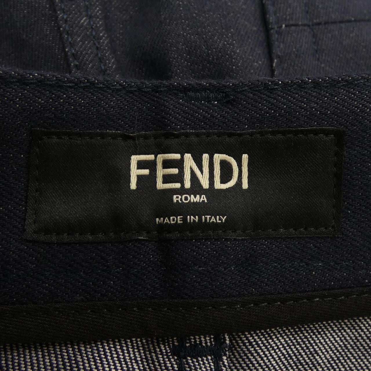 フェンディ FENDI FLP284 AIZB ジーンズ